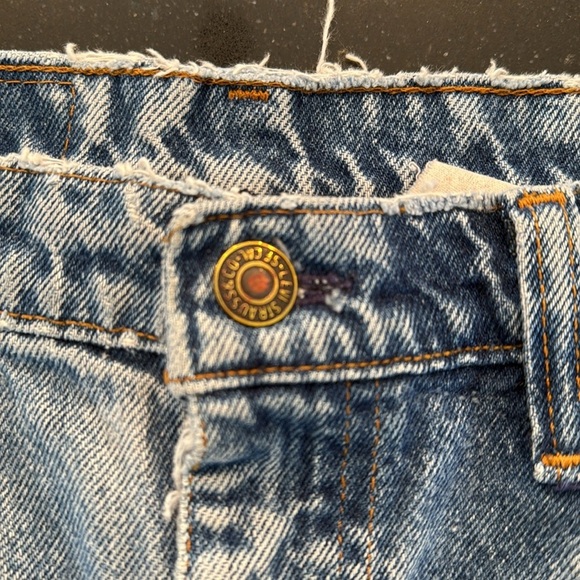 Vintage Levi’s 505 Orange Tab Jeans - Picture 6 of 7